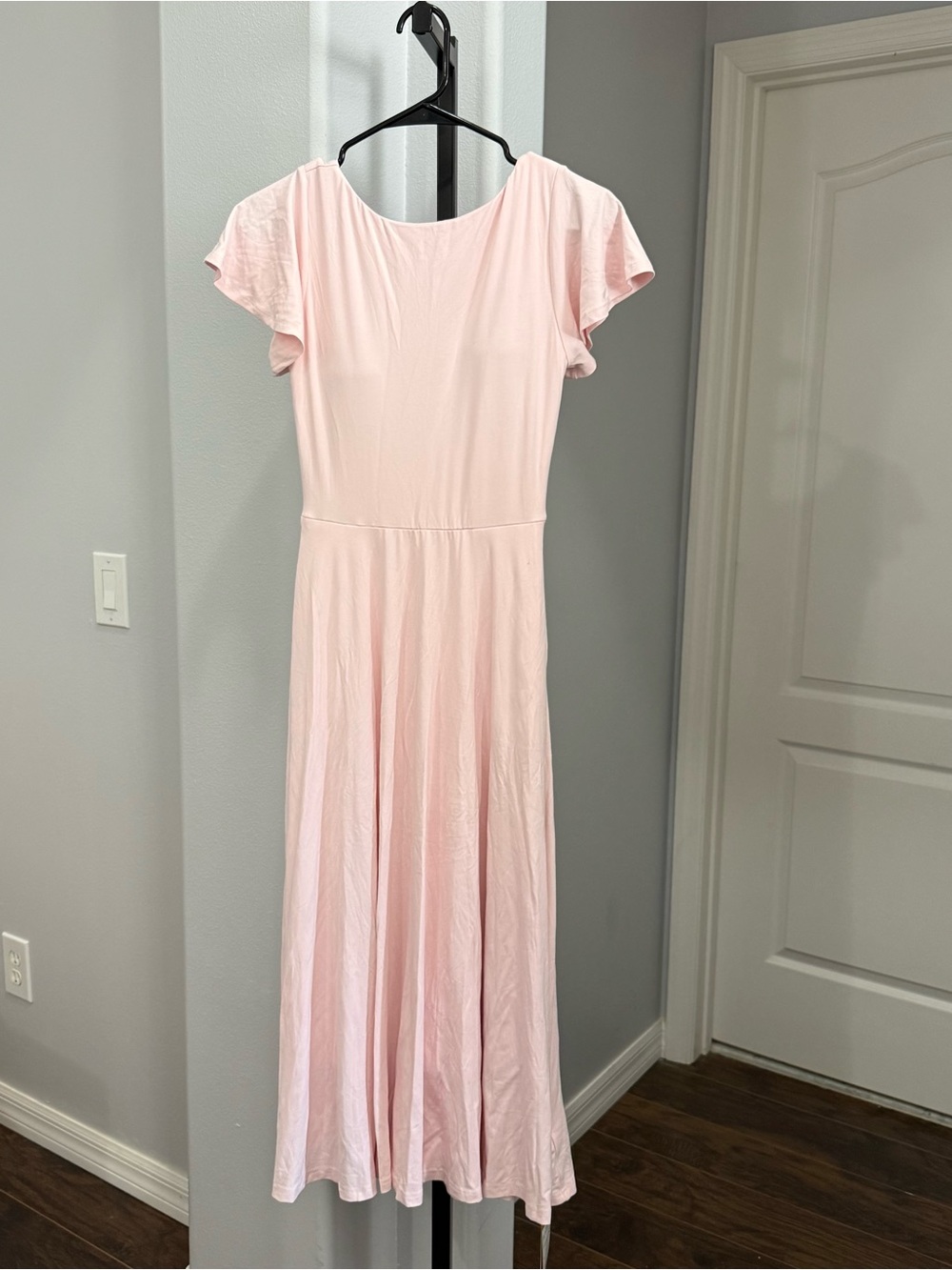 NWT OGL Eco-SkinKiss® Flutter Sleeve New Airy Bra Midi Dress Pink Size Small - Picture 2 of 7